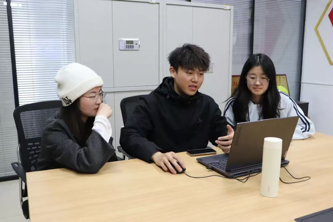 0aba2333afd5d9f470c412130bbf0753.jpg 0aba2333afd5d9f470c412130bbf0753.jpg