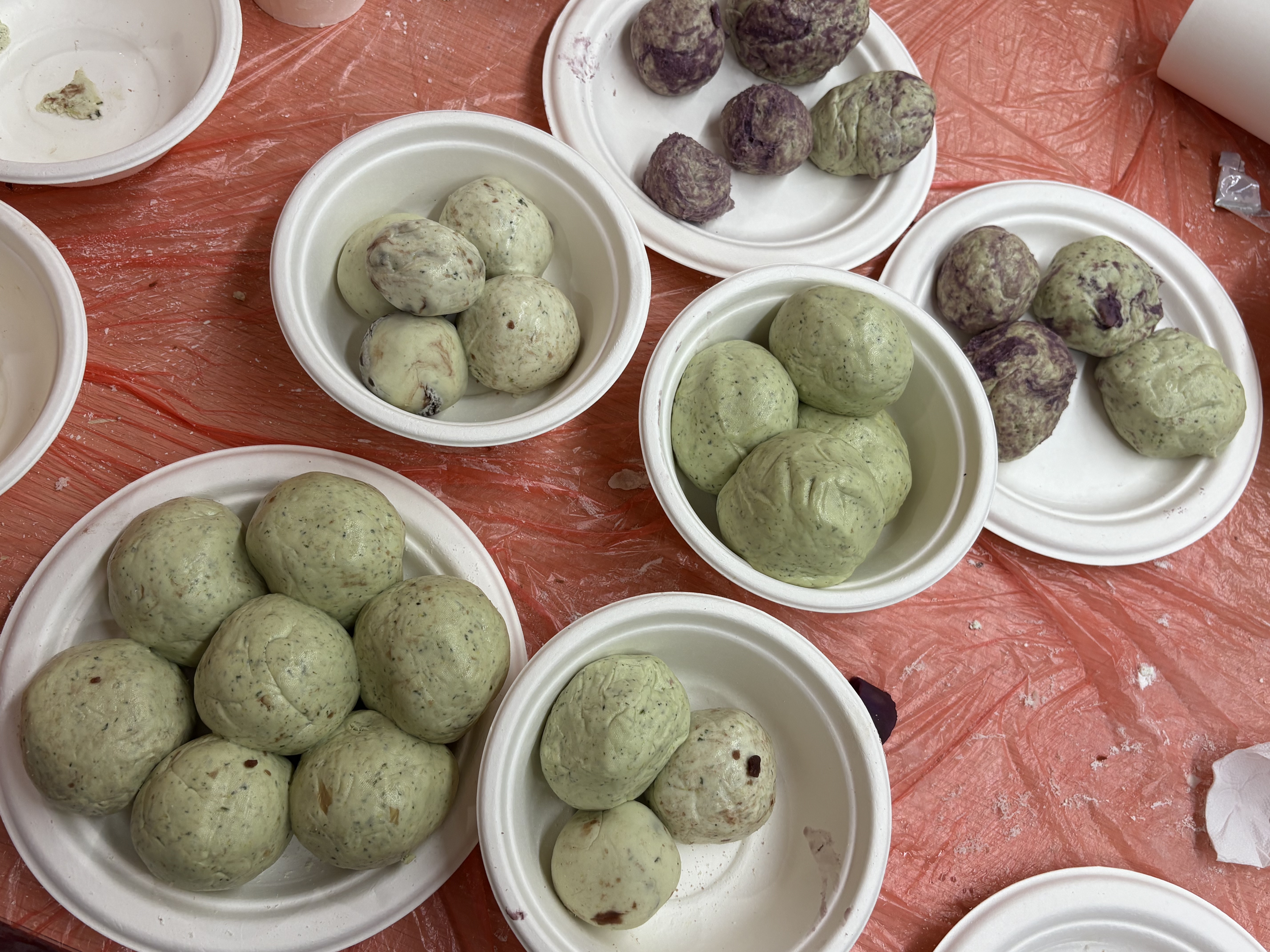 青团成品展示.jpg 青团成品展示.jpg